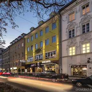 Basic *** Innsbruck
