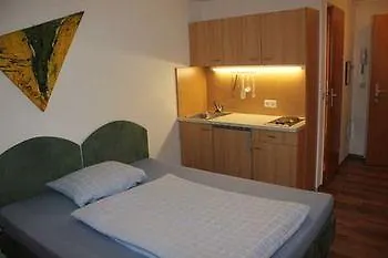 Boardinghouse Innsbruck Mitterweg 5 & 13